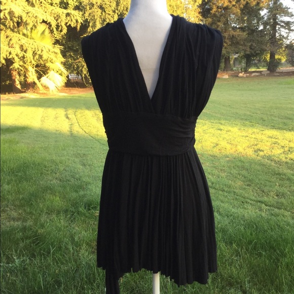 LaRok Top - Picture 2 of 8